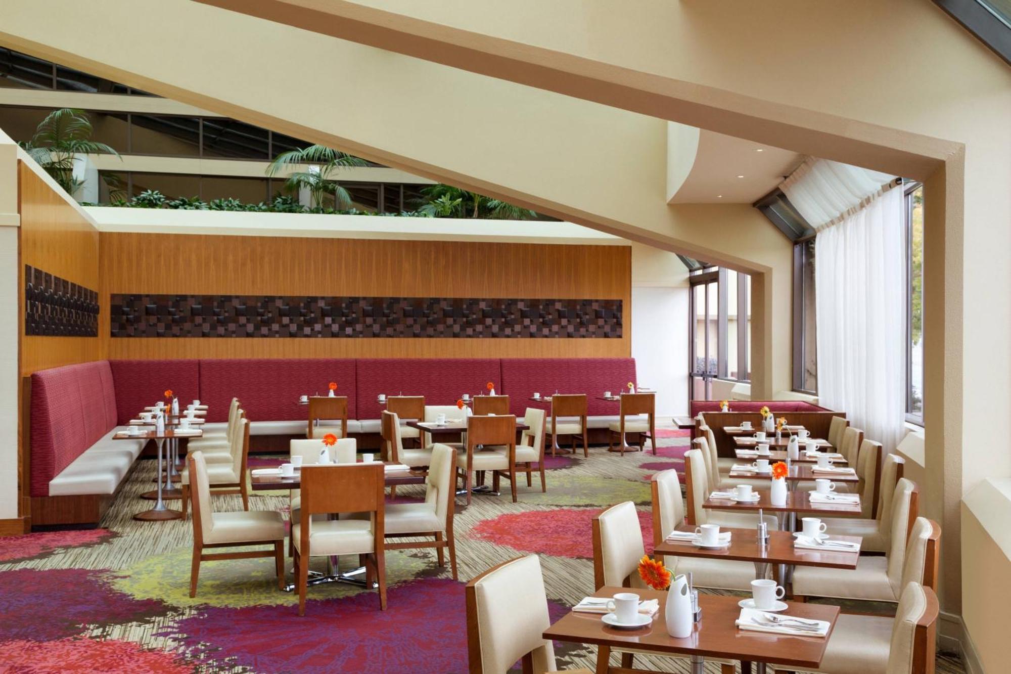 Отель Walnut Creek Marriott Экстерьер фото