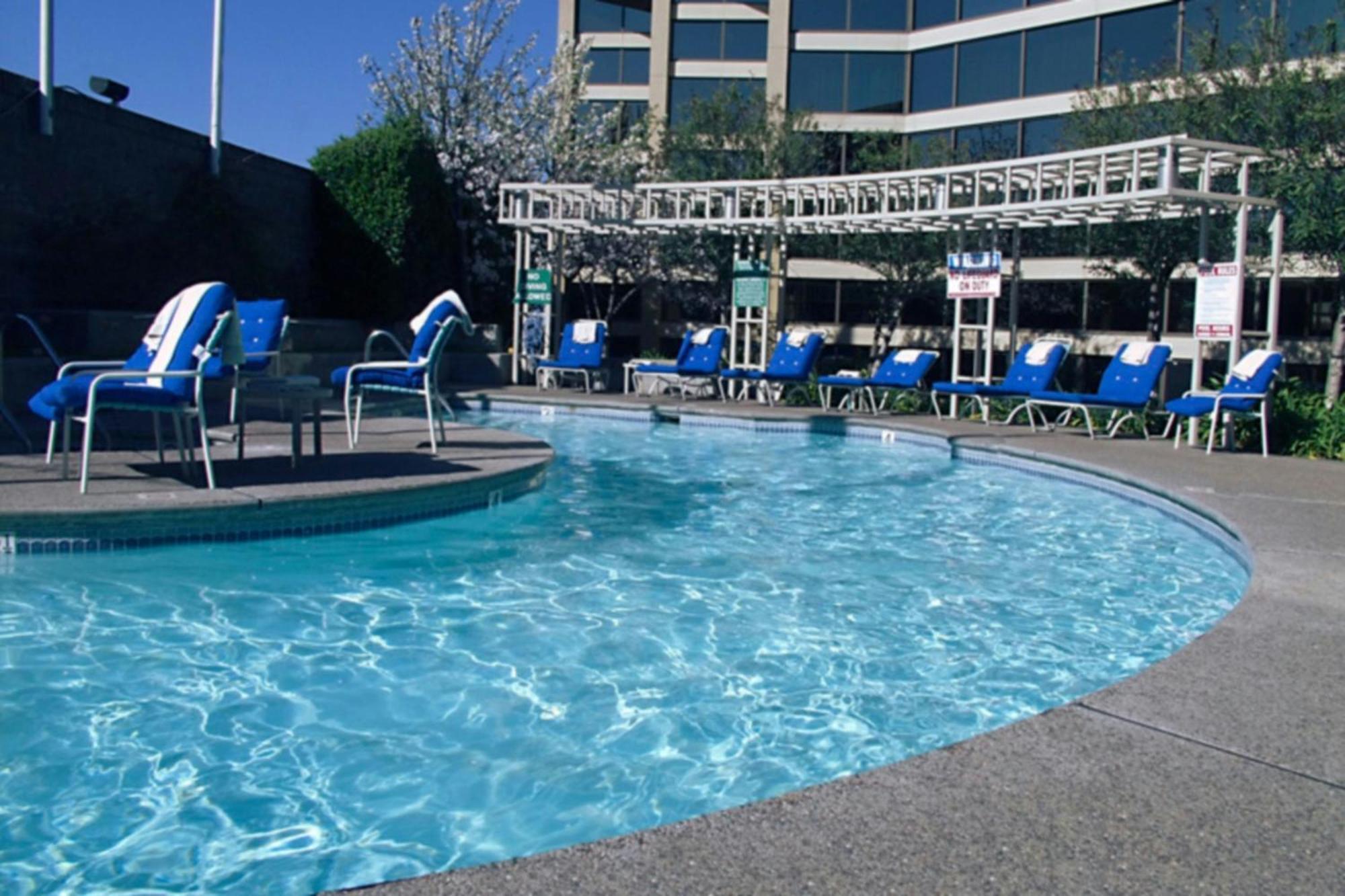 Отель Walnut Creek Marriott Экстерьер фото